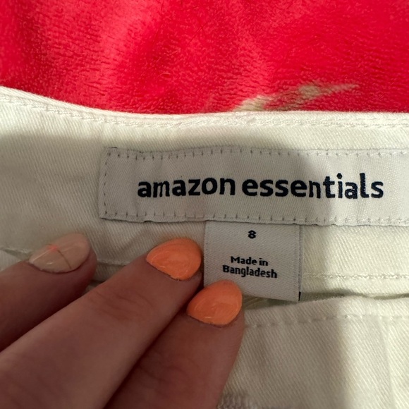 Amazon Essentials cropped pants - Picture 3 of 6